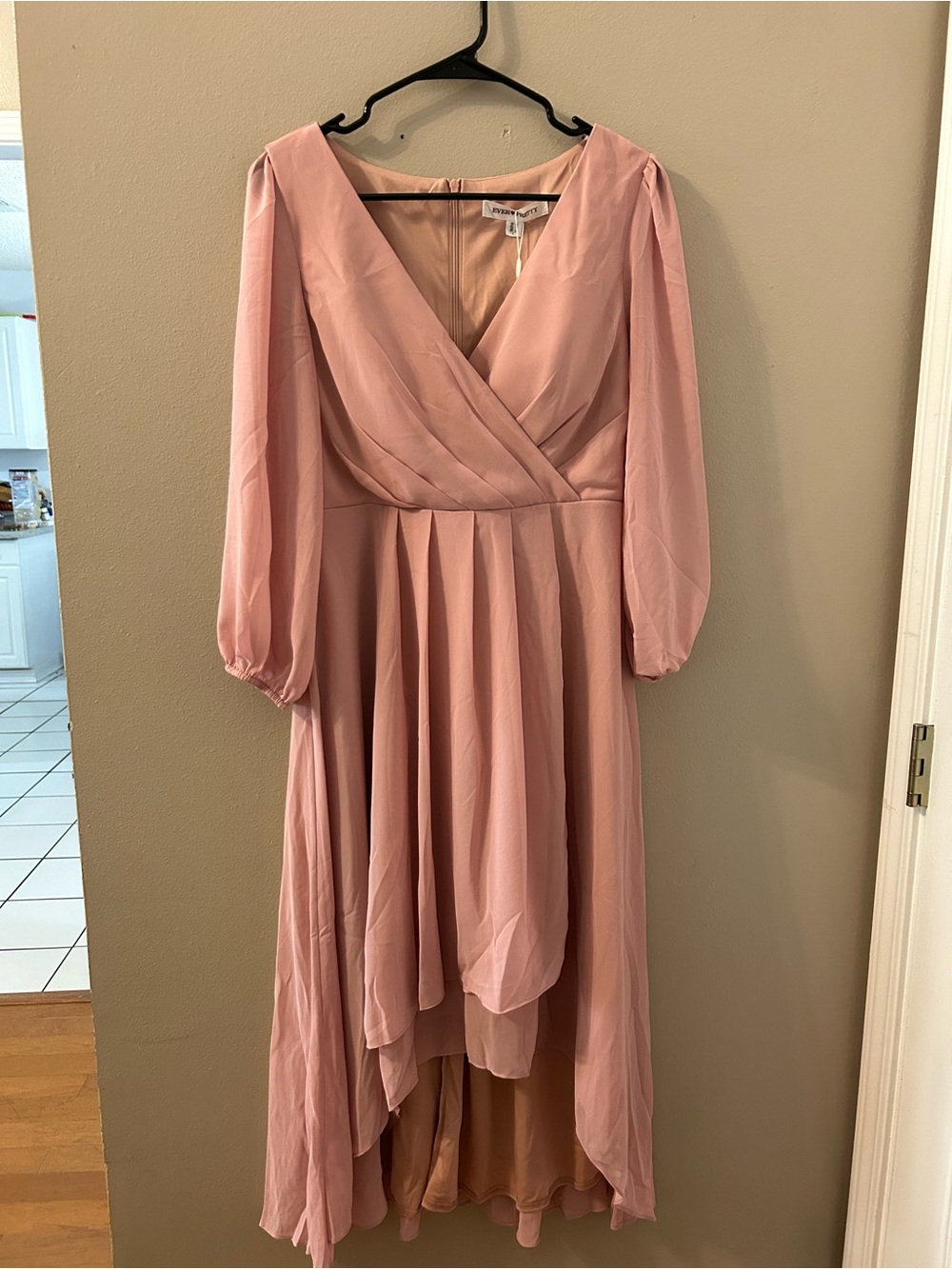 Ever Pretty Pink V-Neck Long Sleeve Midi Dress